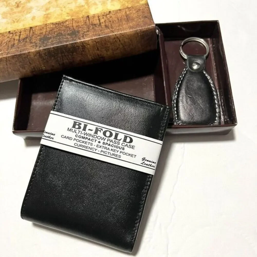 Bi-Fold Hand Crafted in Genuine Leather Black Wallets W/ Multi-Window Pass Case‎